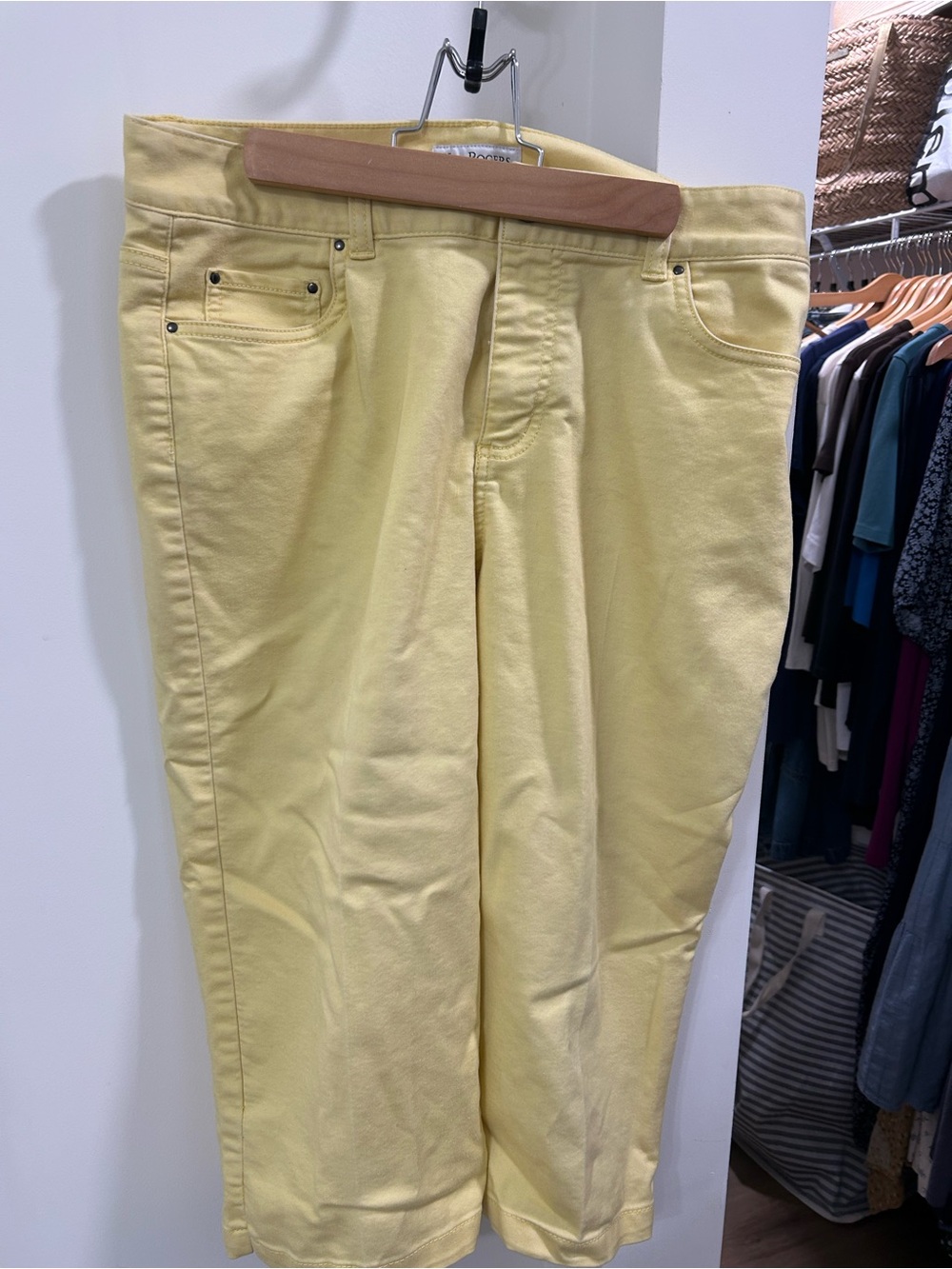 Yellow Cropped Jeans